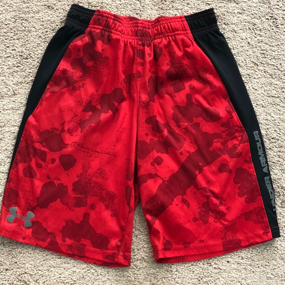 Boys UA shorts